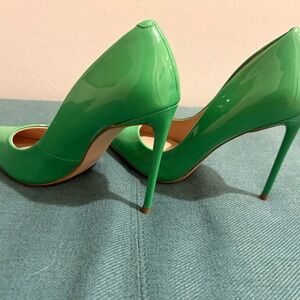 Elegant Green Stiletto Heels